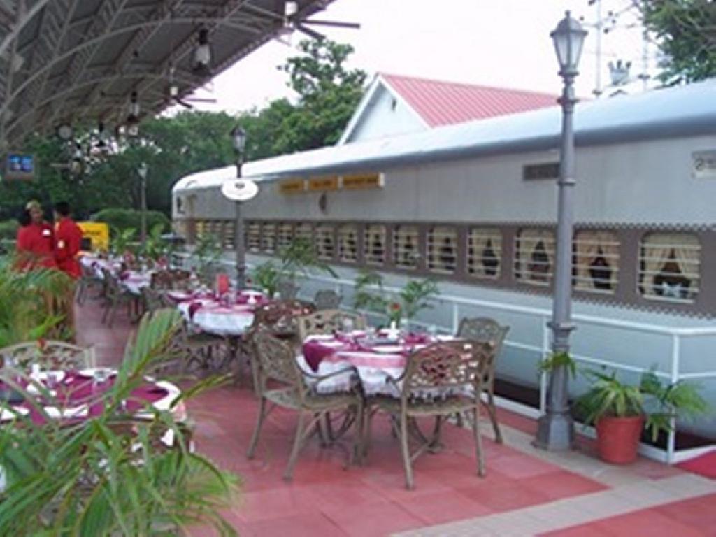 Hotel Lake View Ashok Bhopal Dış mekan fotoğraf